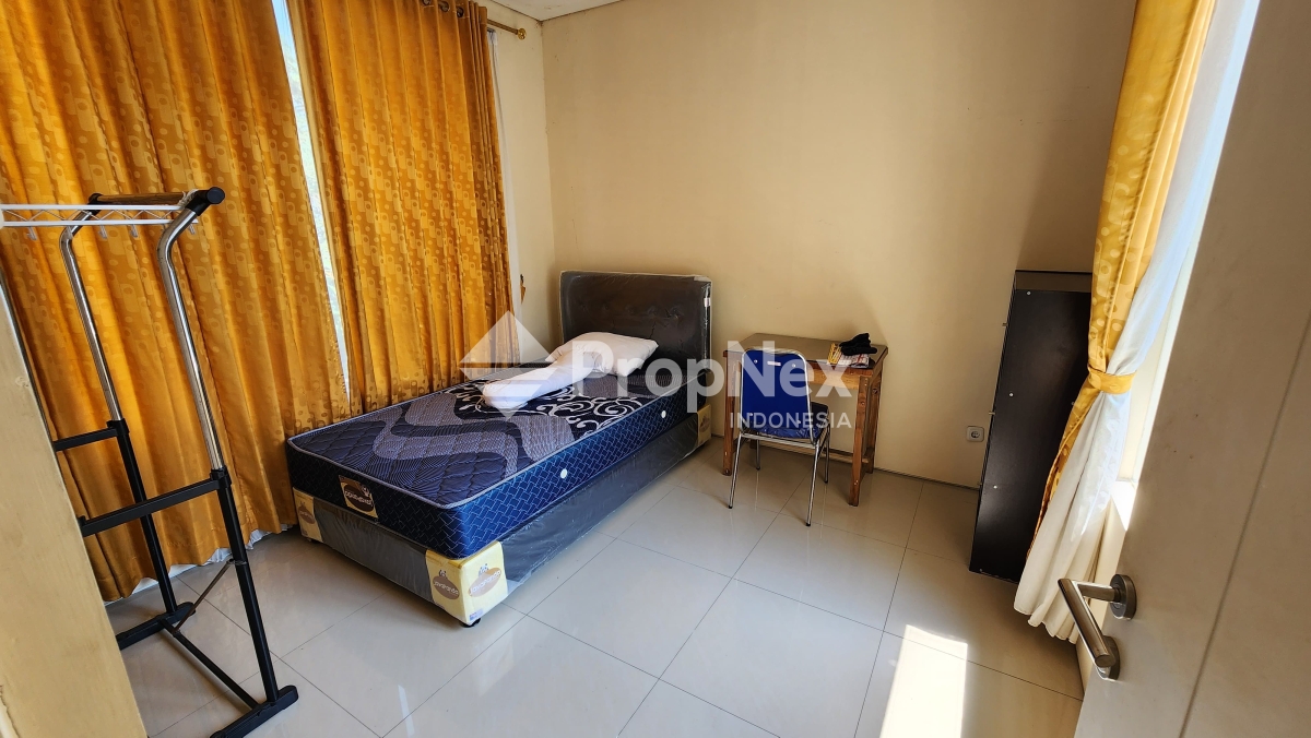 Rumah Royal Residence — foto 10
